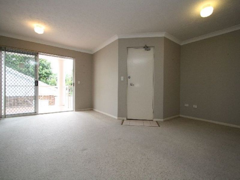 4/39 Belgrave Street, Balmoral QLD 4171