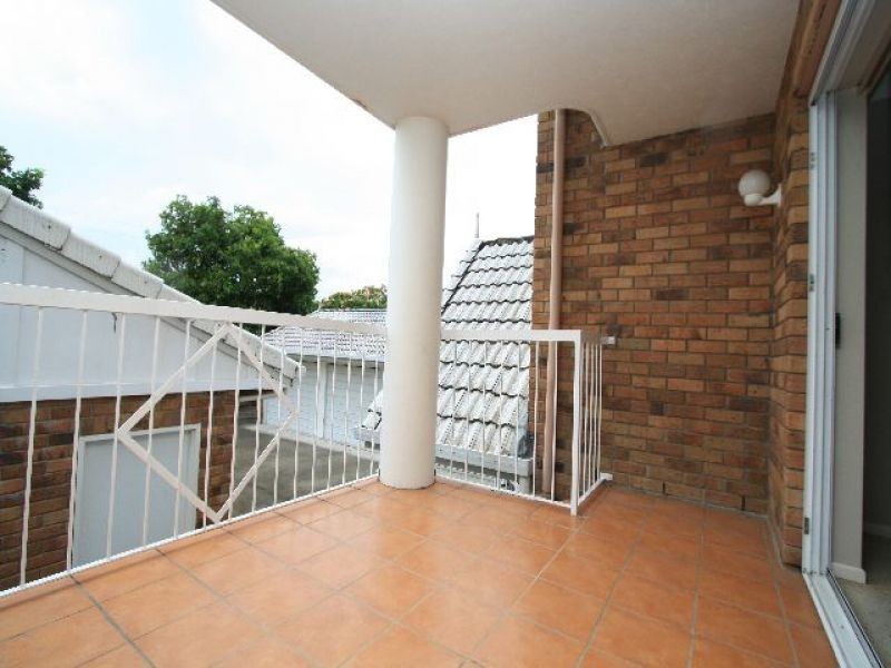 4/39 Belgrave Street, Balmoral QLD 4171