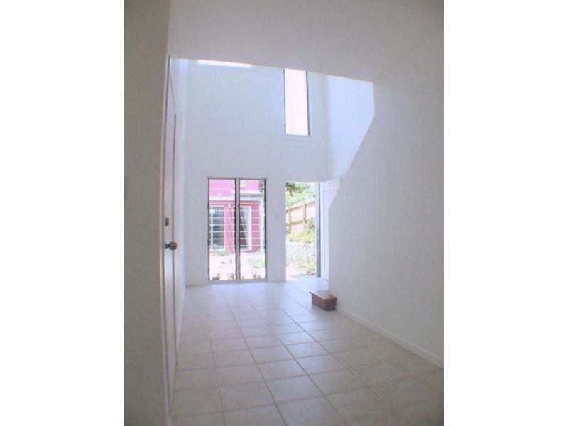 6/57 Shakespeare Street, Coorparoo QLD 4151