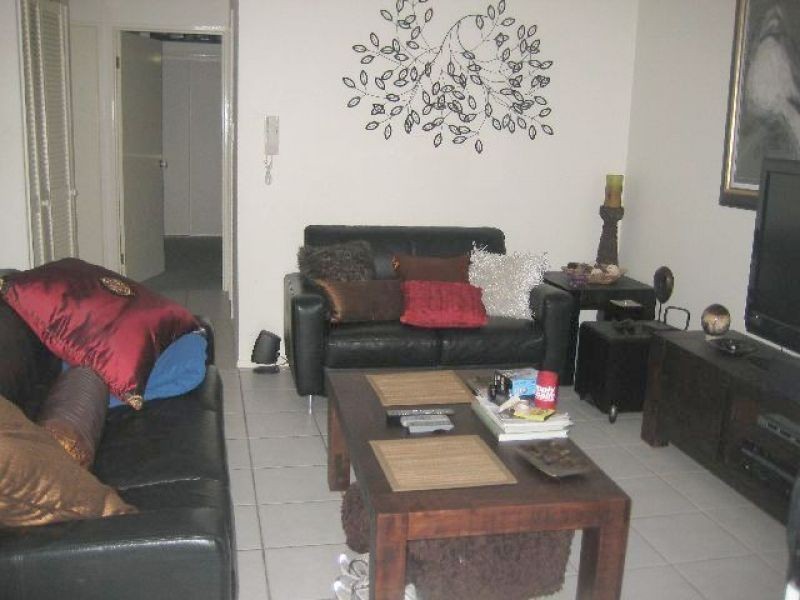 8/16 Jellicoe Street, Coorparoo QLD 4151