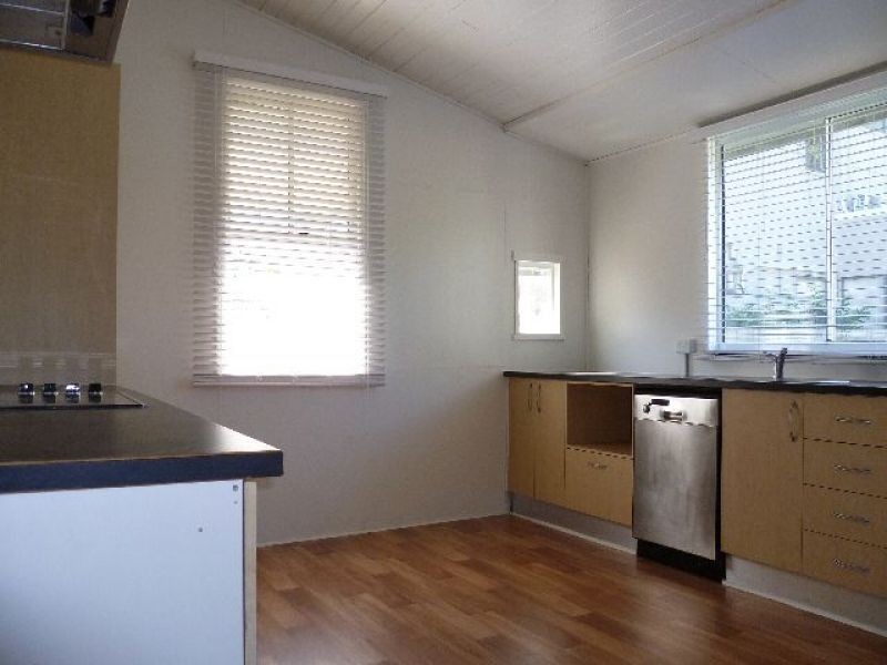 50 Fisher Street, East Brisbane QLD 4169