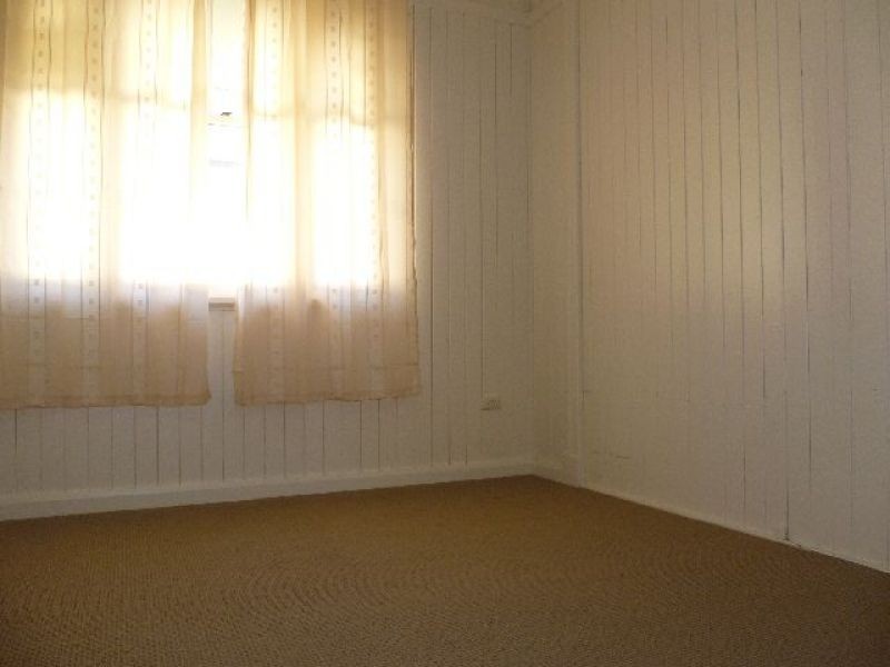 50 Fisher Street, East Brisbane QLD 4169