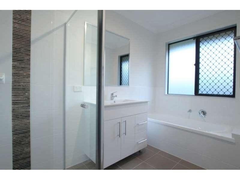 15 Parkview Street, Bahrs Scrub QLD 4207