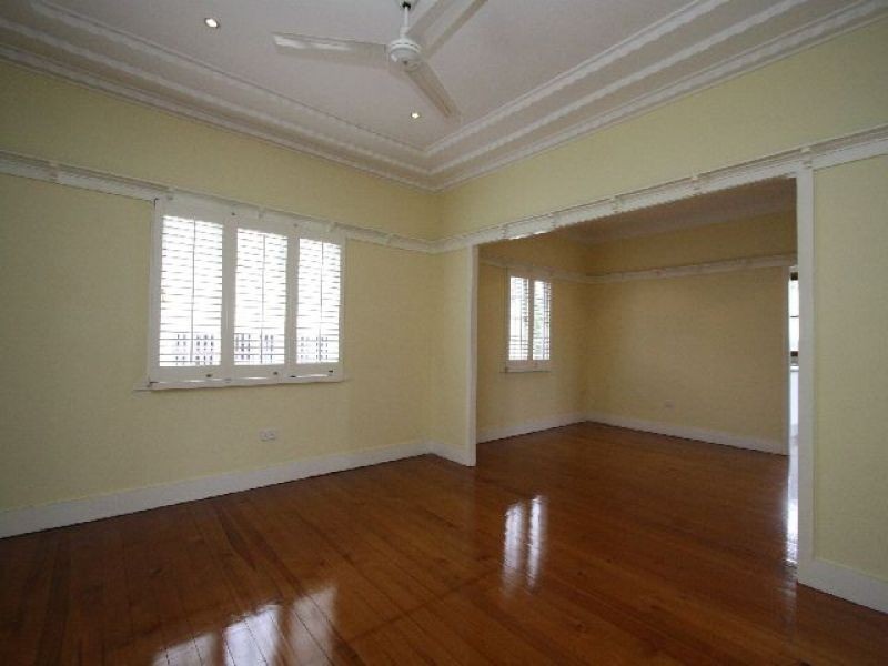 38 Audrey Street, Camp Hill QLD 4152