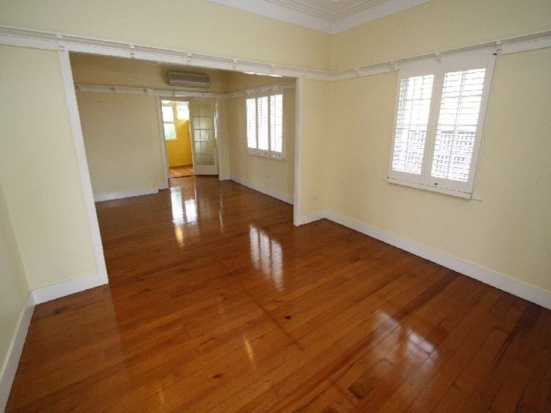 38 Audrey Street, Camp Hill QLD 4152