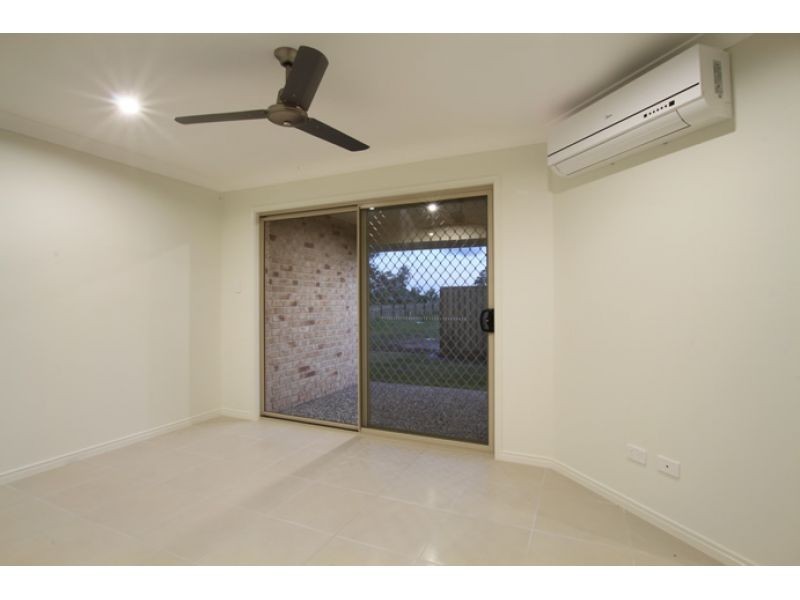 2/2 Danica Court, Morayfield QLD 4506