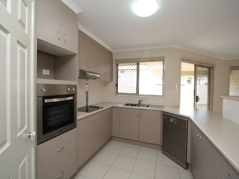 59 Breton Street, Sunnybank QLD 4109