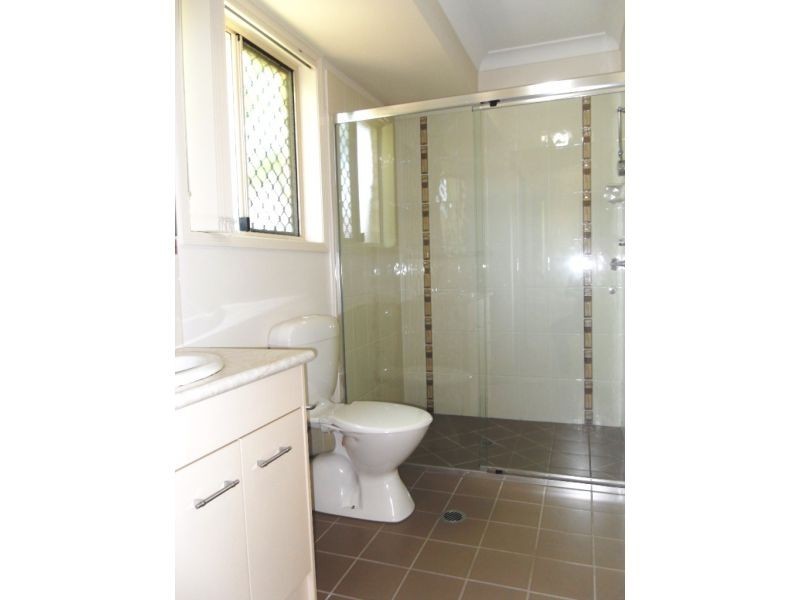 37 Henzell Street, Redcliffe QLD 4020