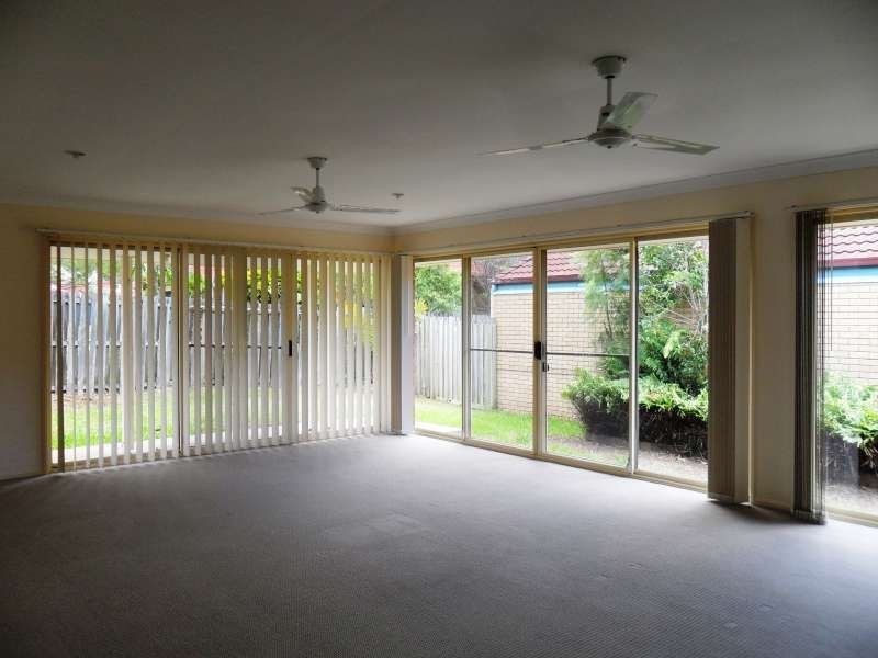 33 Jamieson Drive, Parkwood QLD 4214