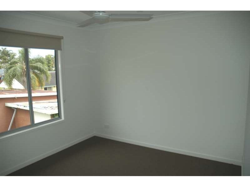 1/76 Eugeree Street, Southport QLD 4215