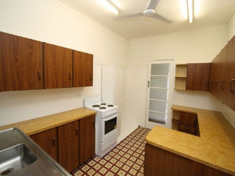 54 Emma Street, Holland Park West QLD 4121