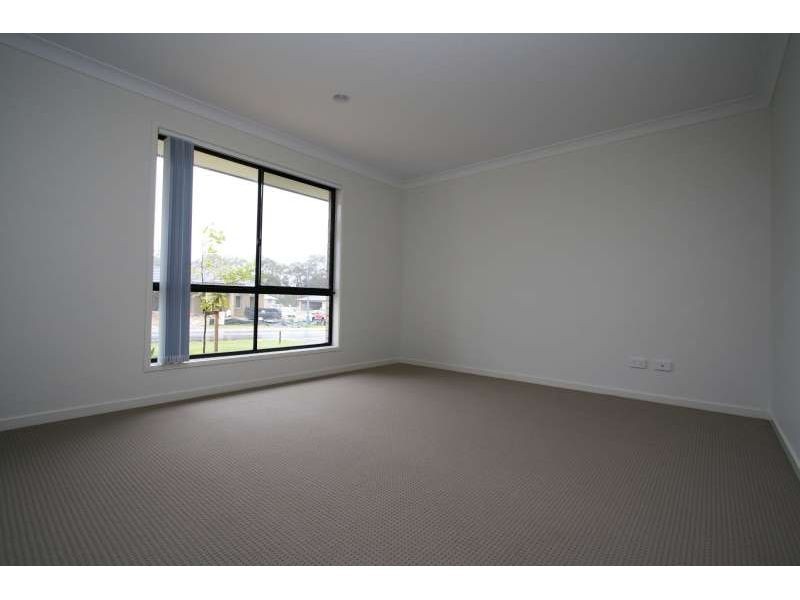 27 Prestige Drive, Marsden QLD 4132