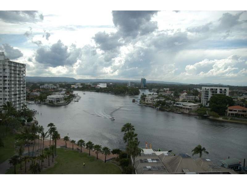 904/4 Wahroonga Place, Surfers Paradise QLD 4217