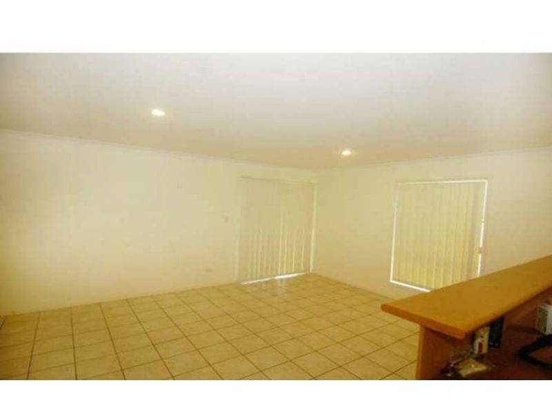 64 Tiger Drive, Arundel QLD 4214