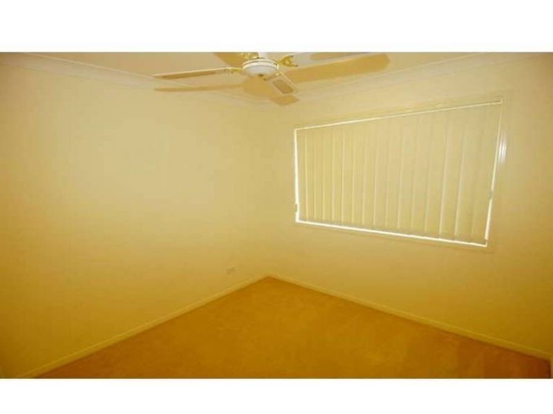 64 Tiger Drive, Arundel QLD 4214