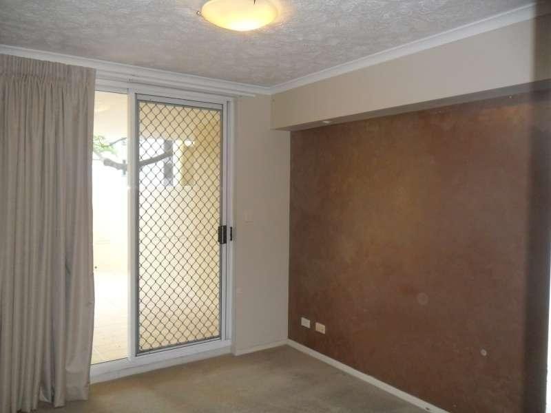 16-18 Patrick Lane, Toowong QLD 4066