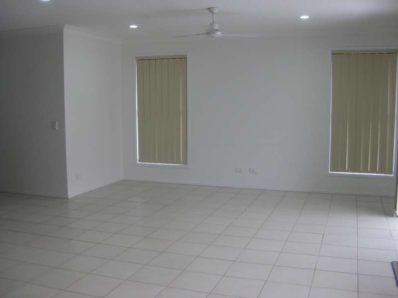 9 Clementine Street, Bellmere QLD 4510