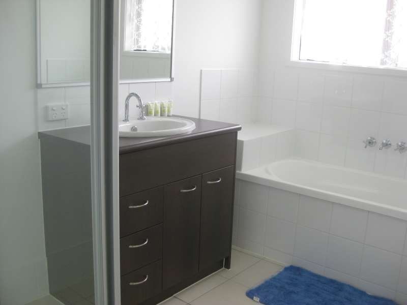 9 Clementine Street, Bellmere QLD 4510