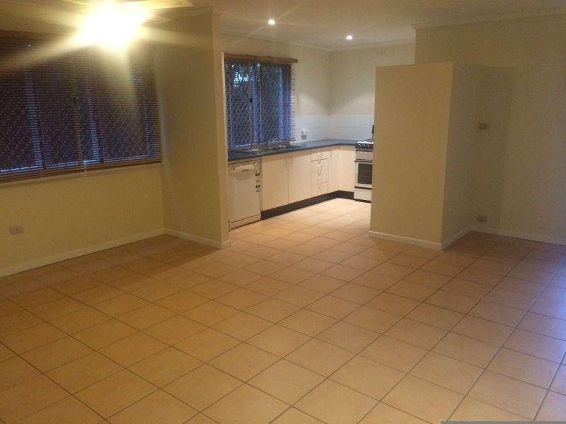 1/24 Shaw Road, Wooloowin QLD 4030