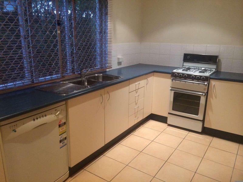 1/24 Shaw Road, Wooloowin QLD 4030