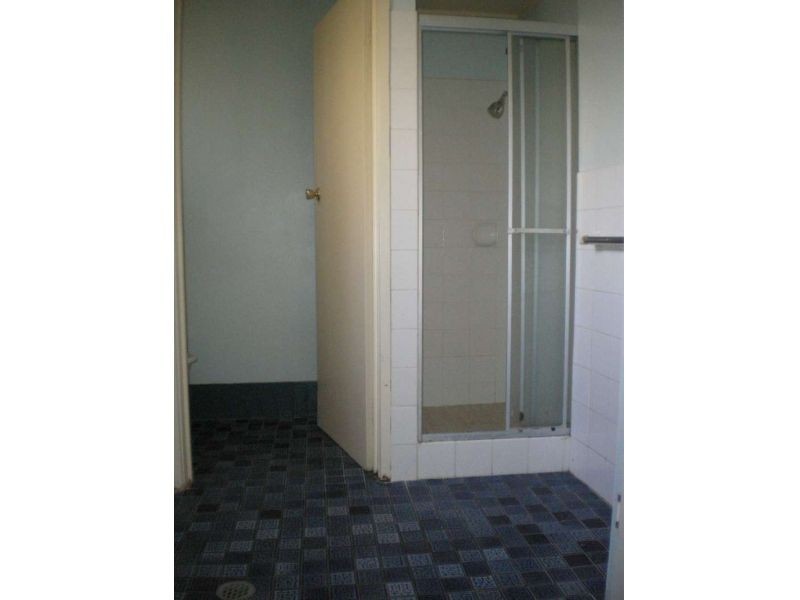 2, 18 White Street, Southport QLD 4215