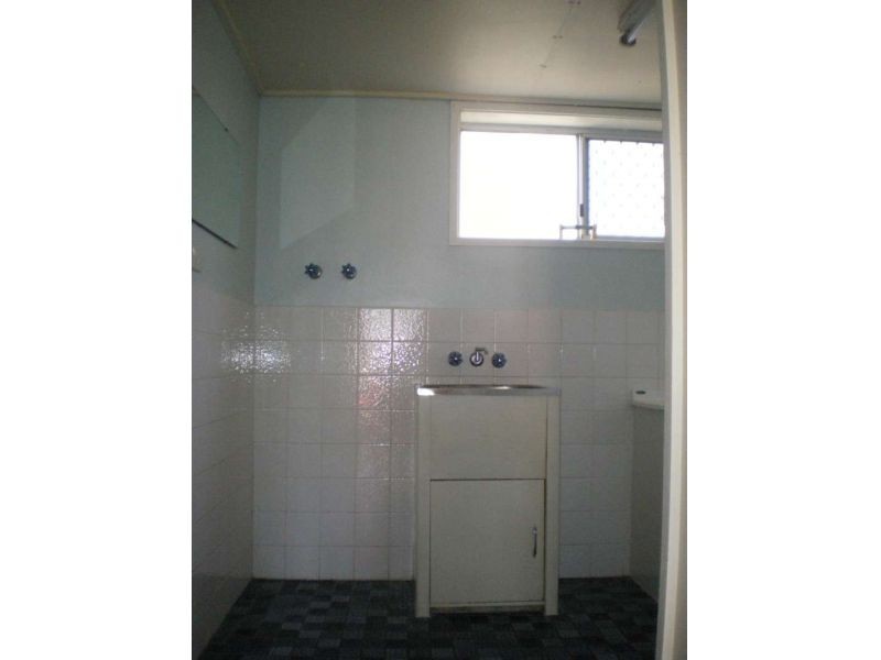 2, 18 White Street, Southport QLD 4215