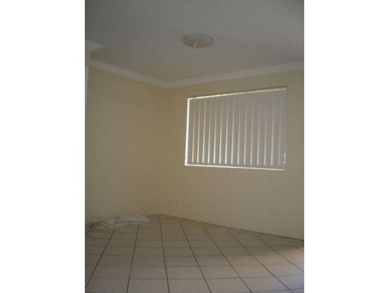 2, 18 White Street, Southport QLD 4215