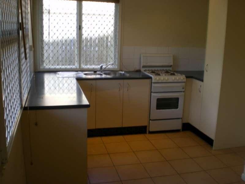 2/24 Shaw Road, Wooloowin QLD 4030