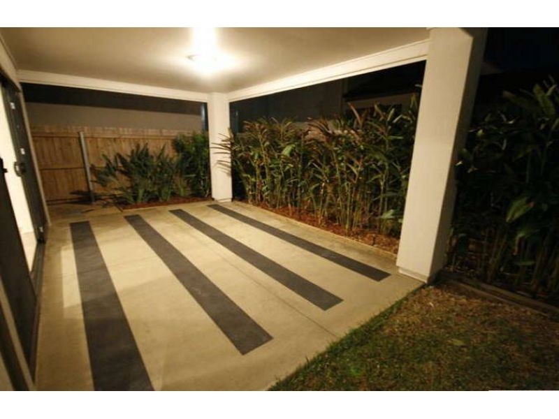 75/1 Celestial Court, Carina QLD 4152