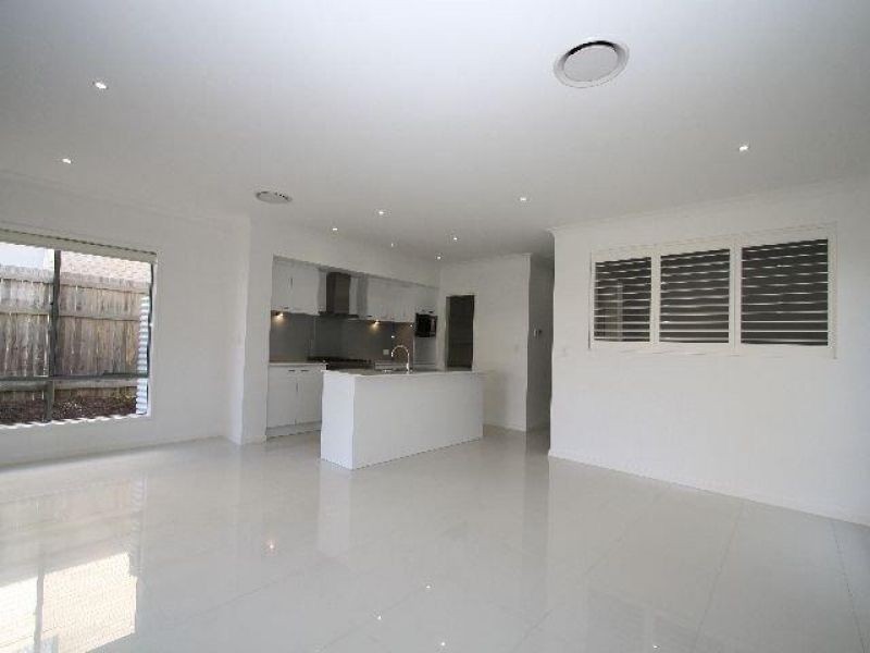 10 Wassell Street, Wynnum QLD 4178