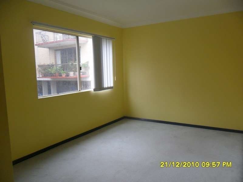 2/4 Garden Street, Southport QLD 4215