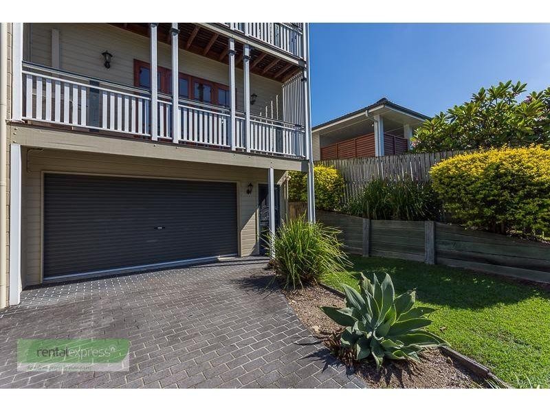 1/36 Farm Street, Newmarket QLD 4051