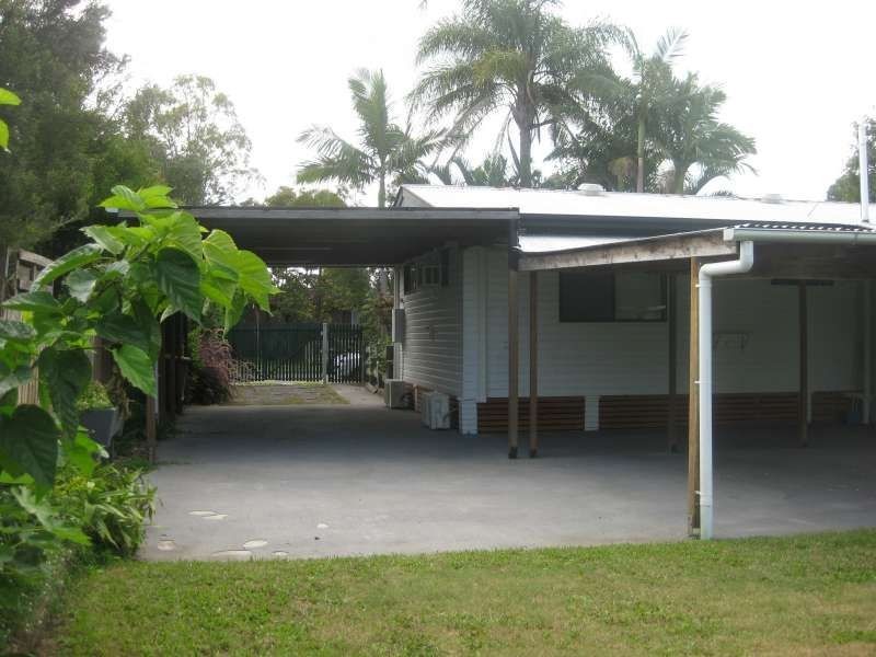 11 Bradman Street, Caboolture QLD 4510