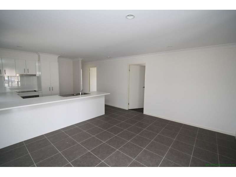 5 Electra Street, Marsden QLD 4132