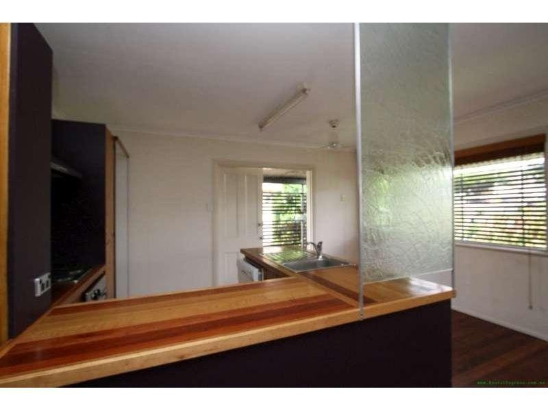 151 Creek Road, Upper Mount Gravatt QLD 4122