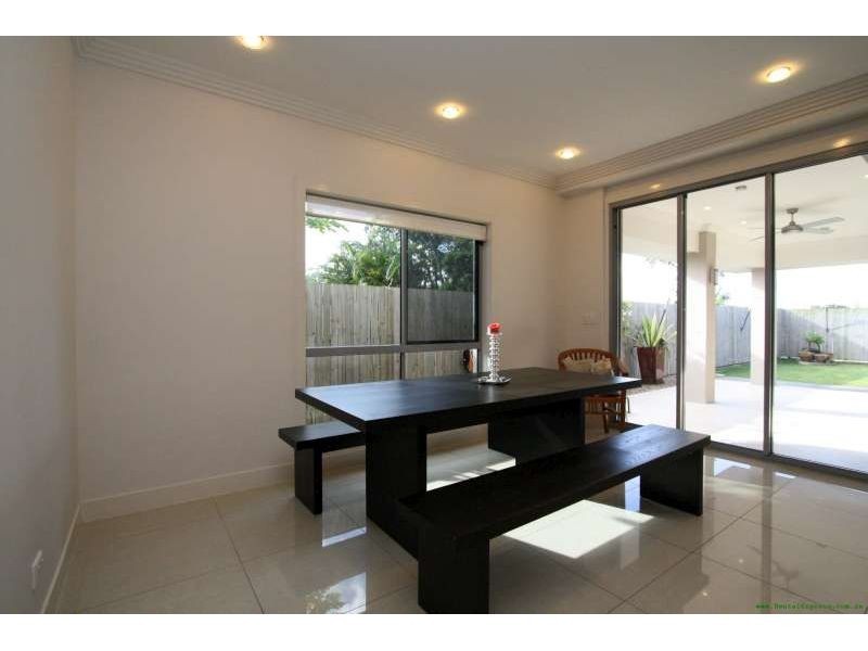 110 Wanda Road, Upper Mount Gravatt QLD 4122