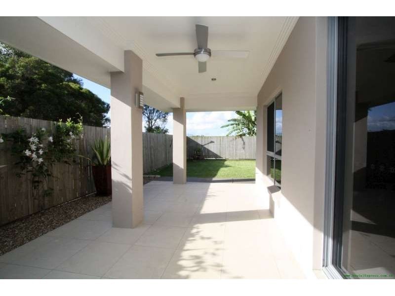 110 Wanda Road, Upper Mount Gravatt QLD 4122