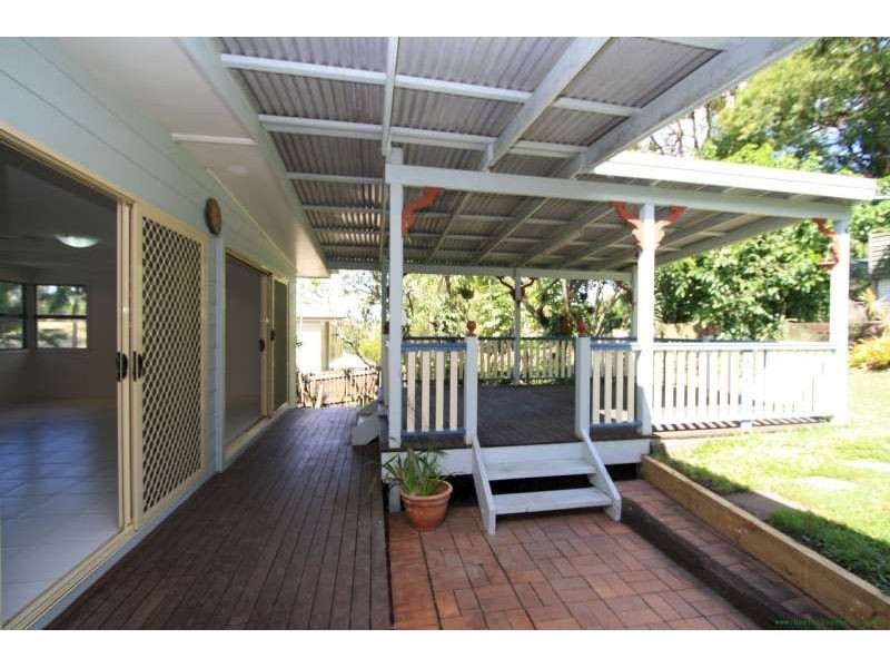 32 Abbotsleigh Street, Holland Park QLD 4121
