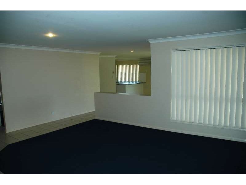 17 Maclagen Street, Ormeau QLD 4208
