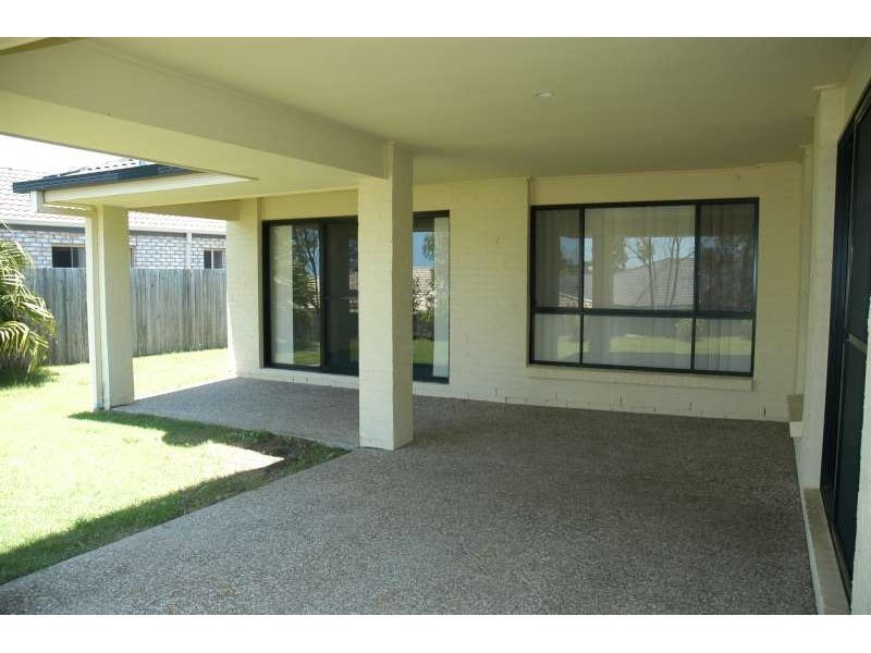 17 Maclagen Street, Ormeau QLD 4208