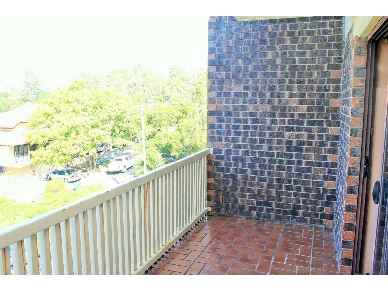 9/77 Warren Street, St Lucia QLD 4067