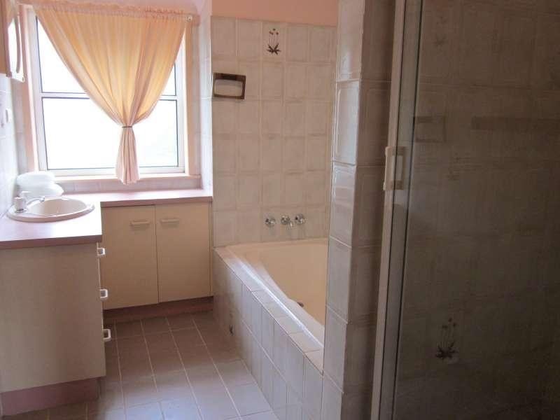 9/77 Warren Street, St Lucia QLD 4067