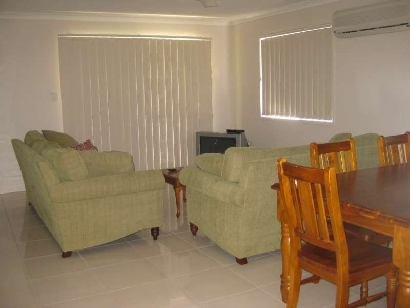 14 Gabrielle Court, Kallangur QLD 4503