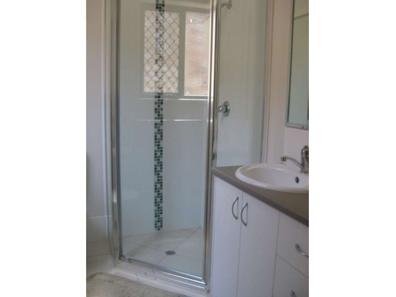 14 Gabrielle Court, Kallangur QLD 4503