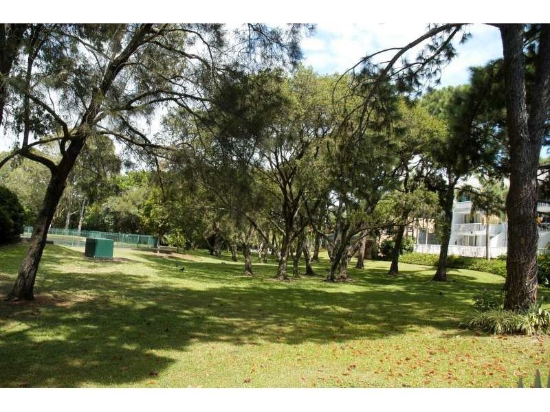 2/31 Monte Carlo Avenue, Surfers Paradise QLD 4217