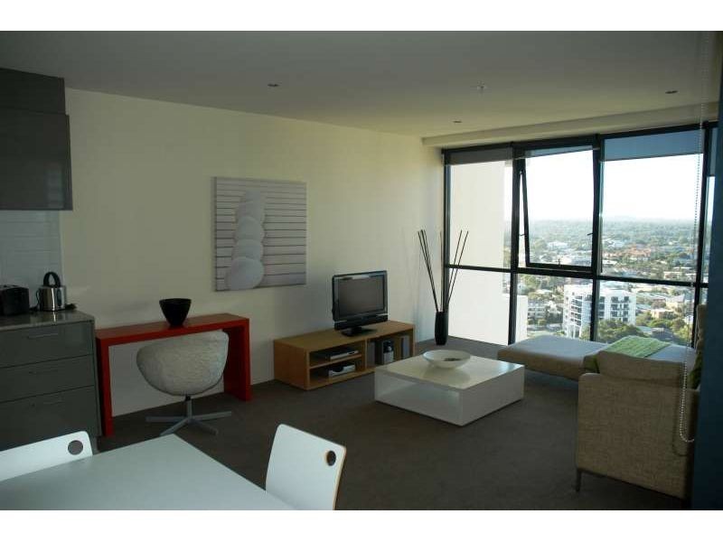 2005/4 Wahroonga Avenue, Surfers Paradise QLD 4217