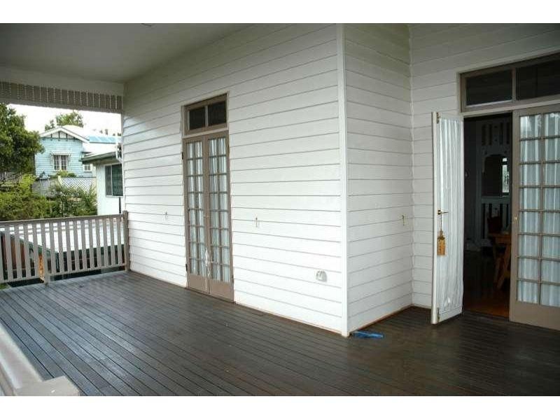 2/67 Grange Road, Grange QLD 4051