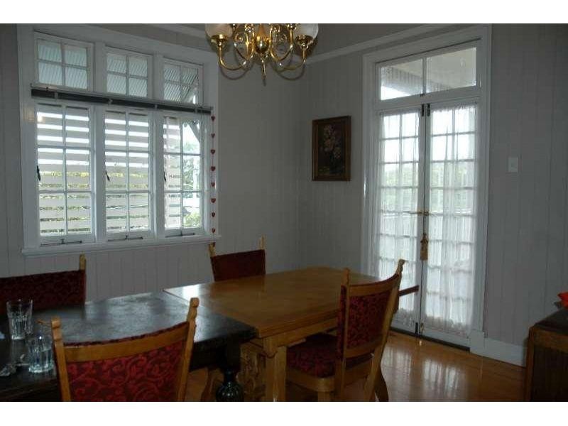 2/67 Grange Road, Grange QLD 4051