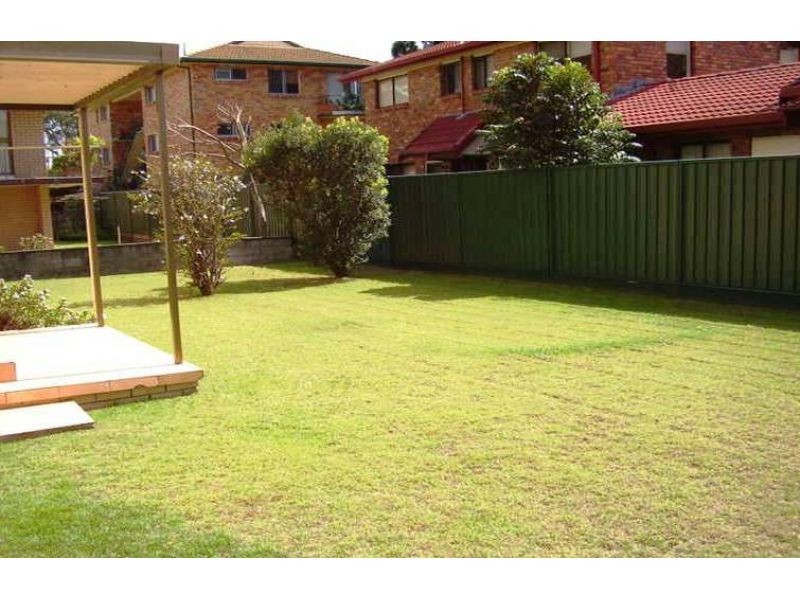 3/25 Imperial Parade, Labrador QLD 4215