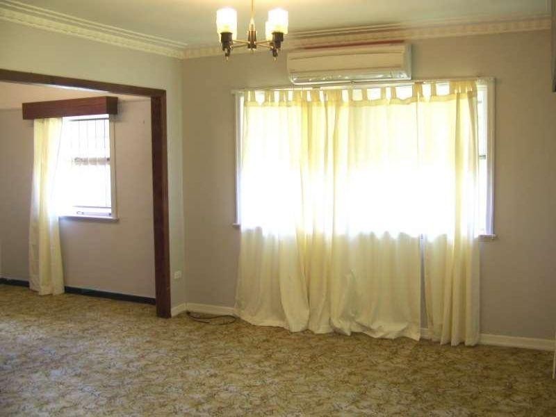 11 Minimine Street, Stafford QLD 4053